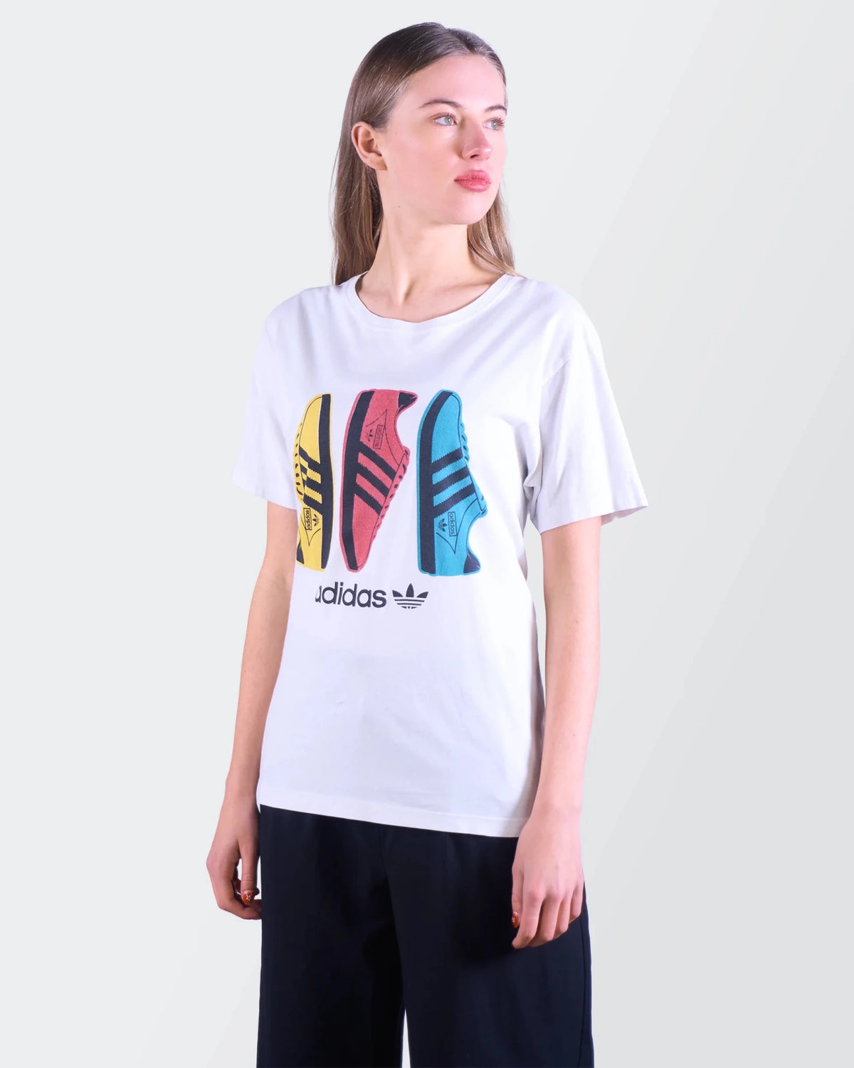 Adidas T-shirt - S