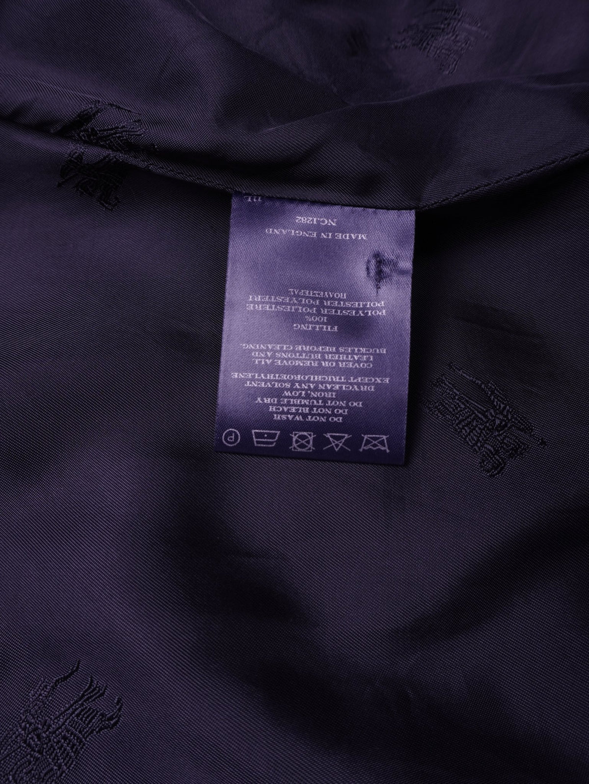 Burberry Navy Nylon Quilted Jacket - L