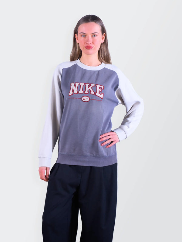Nike Grey Crewneck Sweater - M