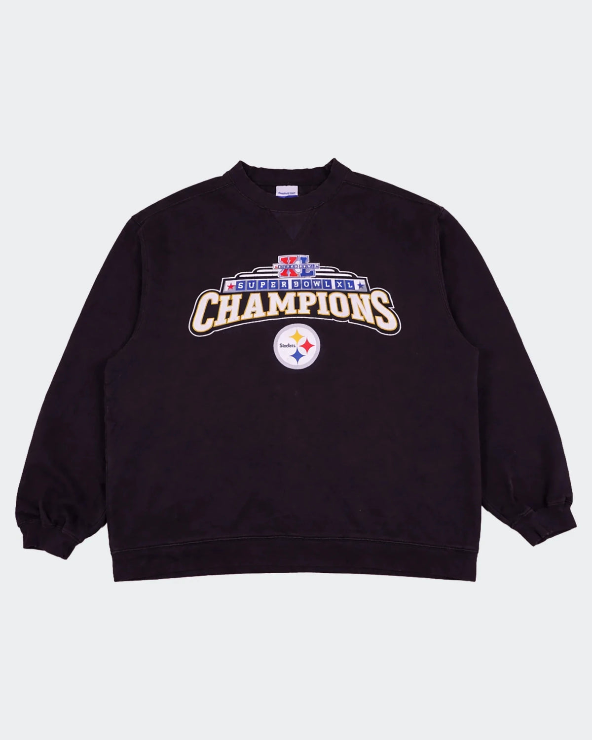 Reebok Sweater - L